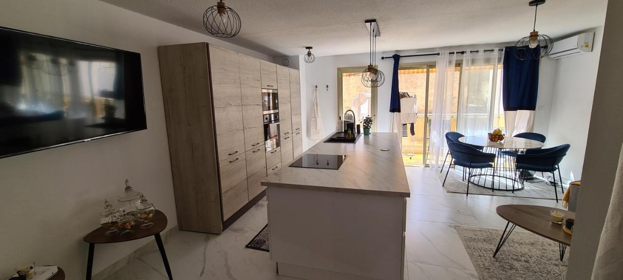 En Exclusivite T3 A 2 Pas Des Plages De St Raphael Saint-Raphaël Eksteriør bilde
